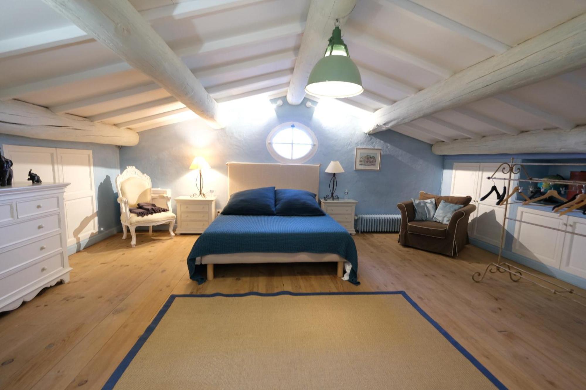 Superbe Mas Provençal 600m2 avec une Superbe Piscine Chauffée et très grand jardin 9000m2, situé au cœur du Luberon en campagne proche de L'Isle sur la Sorgue, 12 personnes, LS2-17 FIGNOULADO Cavaillon Exterior foto